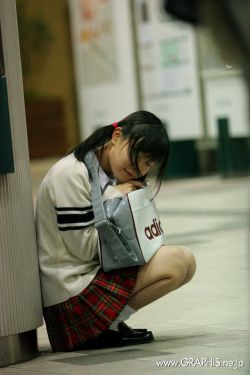 贻笑大方
