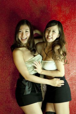 关之琳父亲